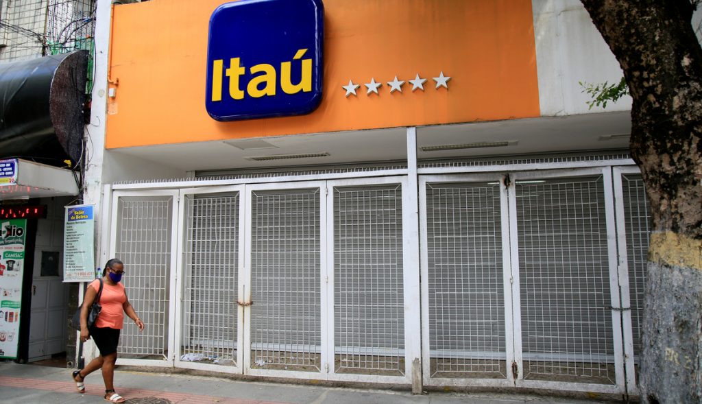 Despite Bitcoin advertisements, Itaú Unibanco reaffirms its position against cryptocurrency brokers