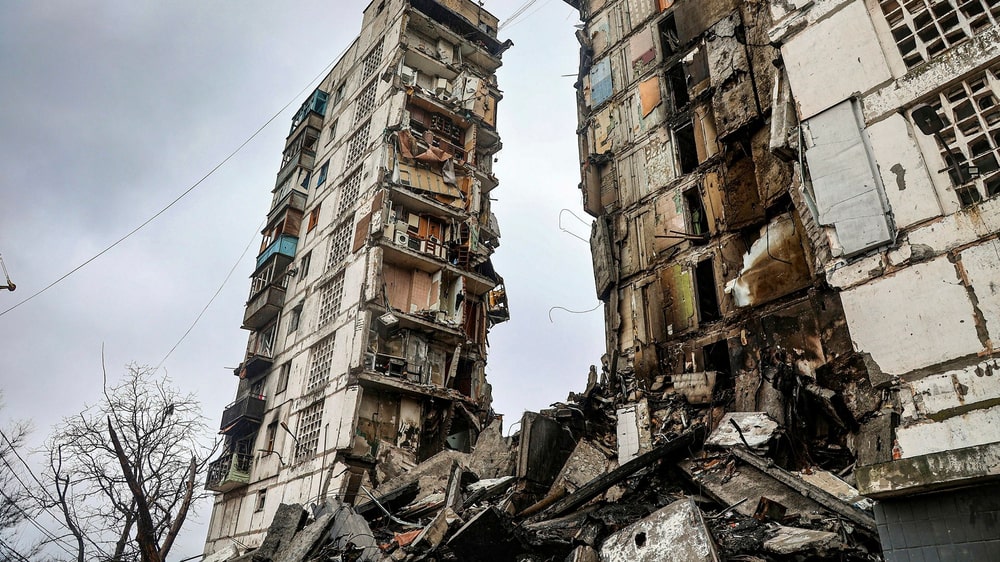 Ukraine: Mariupol has not fallen